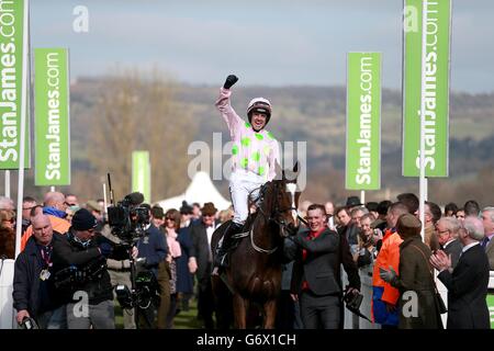 Horse Racing - 2014 Festival di Cheltenham - Campione giorno - Cheltenham Racecourse Foto Stock