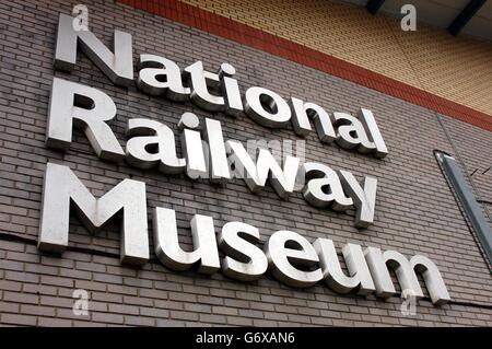 Una vista generale del National Railway Museum di York, che presto prenderà in consegna lo storico treno a vapore "Flying Scotsman". Foto Stock