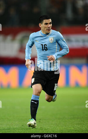 Calcio - International friendly - Austria / Uruguay - Worthersee Stadion. Maxi Pereira, Uruguay Foto Stock