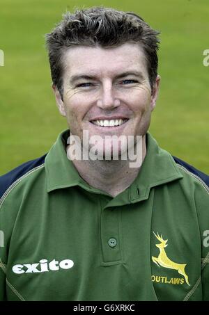 Nottinghamshire CCC 2004. Stuat MacGill del Nottinghamshire County Cricket Club durante una fotocall a Trent Bridge, in vista della nuova stagione 2004. Foto Stock