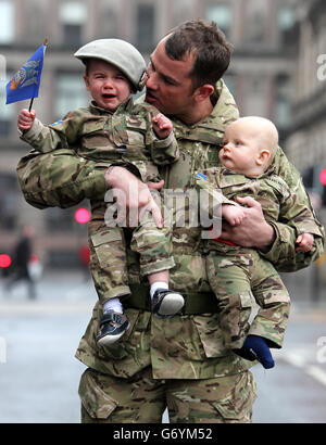 Royal Scots Dragoon Guards homecoming Foto Stock
