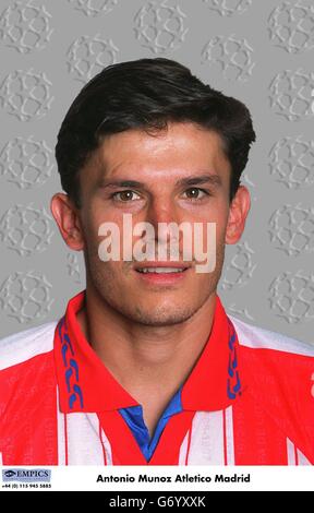 Antonio Munoz Atletico Madrid. UEFA Champions League 1996/7 - Calcio. Foto Stock