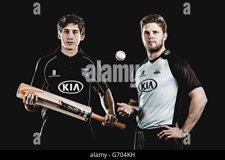 Cricket - Surrey County Cricket Club Photocall - Kia Oval. Stuart Meaker e Zafar Ansari, Surrey Foto Stock