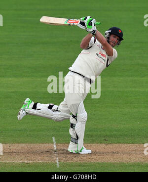 Cricket - LV= County Championship - Division One - Nottinghamshire v Lancashire - Giorno 2 - Trent Bridge Foto Stock