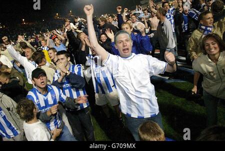 Brighton e Hove Albion v città di Swindon Foto Stock