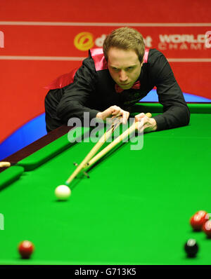 Snooker - Dafabet World Snooker Championships - Giorno 2 - Il crogiolo Foto Stock