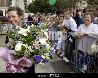 Jane Tomlinson arriva a Leeds Foto Stock