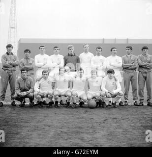 Membri del Leeds Utd FC, i nuovi campioni della Football League 1969/1970 con un totale record di 67 punti. La foto è stata scattata a Elland Road, Leeds, dopo che hanno battuto Nottingham Forest 1-0 per portare i loro punti totali al nuovo record. Foto Stock