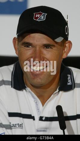 Padraig Harrington in Irlanda durante una conferenza stampa che segue una partita di pratica al campo da golf Royal Troon in Scozia, in preparazione al 133° Open Golf Championship che inizia giovedì. Foto Stock