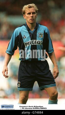 F.A. Carling Premiership Soccer - Coventry City v Blackbrun Rovers. Kevin Richardson di Coventry Foto Stock