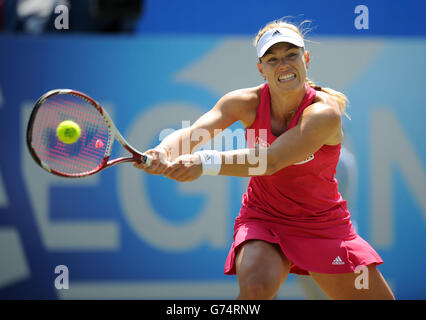 Tennis - AEGON International 2014 - Day Six - Devonshire Park. Angelique Curber in azione contro Madison Keys durante l'AEGON International al Devonshire Park, Eastbourne. Foto Stock