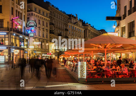 Vista notturna di Graben, Vienna, Austria Foto Stock