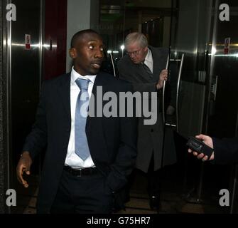 Football Association audizione Hasselbaink Foto Stock
