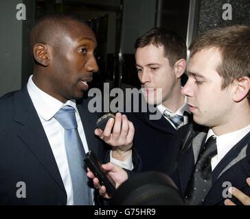 Football Association audizione Hasselbaink Foto Stock