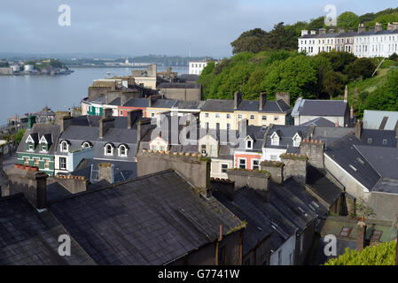 Vista della città di Cobh contea di Cork in Irlanda dal catherdral Foto Stock