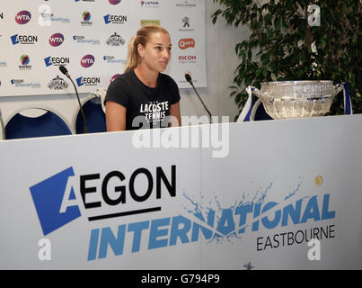 Eastbourne, Regno Unito. Il 25 giugno, 2016. Aegon International Eastbourne Dominika Cibulkova (SVK) alla conferenza stampa dopo aver vinto la sua donna sola partita finale contro Karolina Pliskova (CZE) in Devonshire Park. Credito: Azione Sport Plus/Alamy Live News Foto Stock