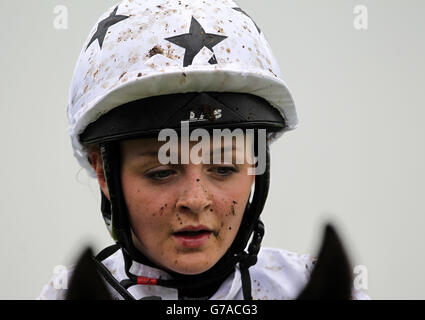 Corse ippiche - Derby Day - Ippodromo di Doncaster. Jenny Powell, Jockey Foto Stock