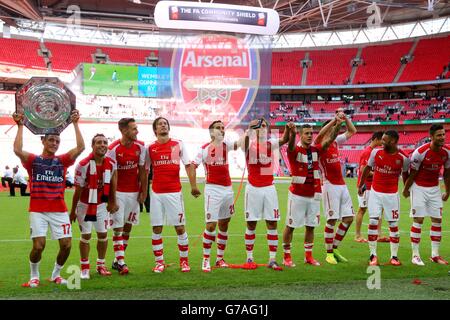 Calcio - Scudo comunitario - Arsenal / Manchester City - Stadio di Wembley. L'Arsenal celebra la vittoria sulla città di Manchester nella partita Community Shield al Wembley Stadium di Londra. Foto Stock