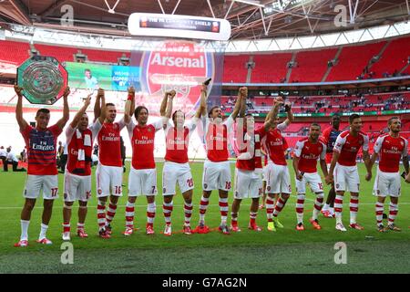 Calcio - Scudo comunitario - Arsenal / Manchester City - Stadio di Wembley. L'Arsenal celebra la vittoria sulla città di Manchester nella partita Community Shield al Wembley Stadium di Londra. Foto Stock