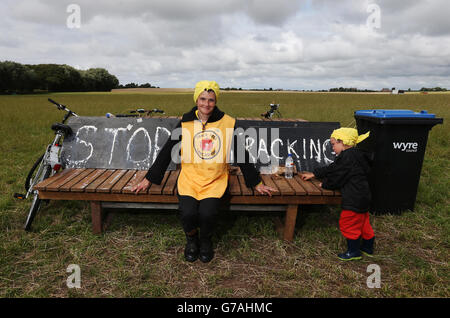 AMI, uno dei manifestanti anti anti anti-fracking che stanno creando un campo vicino a Little Plumpton. Foto Stock