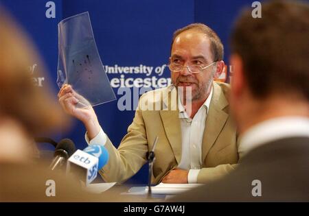 Sir Alec Jeffreys - impronta digitale del DNA Foto Stock