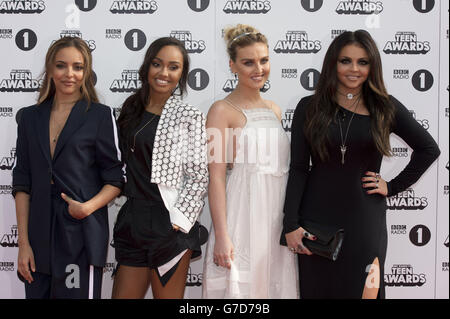 Little Mix arriva per la BBC radio 1's Teen Awards, Wembley Arena, Londra. Foto Stock