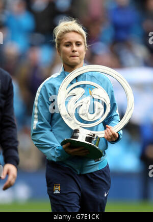 Calcio - Barclays Premier League - Manchester City v Tottenham Hotspur - Etihad Stadium. Steph Houghton, responsabile delle Signore di Manchester City Foto Stock