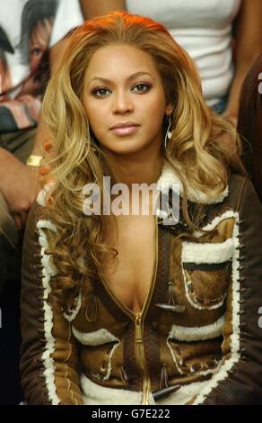 Destiny's Child su MTV TRL Foto Stock