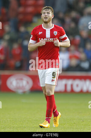 Calcio - Campionato Sky Bet - Barnsley v Bradford City - Oakwell. Sam Winnall, Barnsley Foto Stock