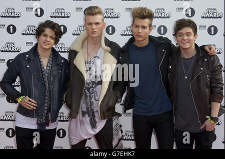 I vamps arrivano per la BBC radio 1's Teen Awards, Wembley Arena, Londra. Foto Stock