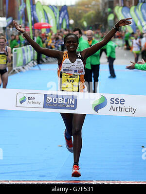 Atletica - 35th Dublin City Marathon Foto Stock