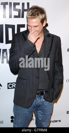 Il cantante Lee Ryan di Blue arriva per il 7° premio annuale British Independent Film Awards, all'Hammersmith Palais nella parte ovest di Londra. Foto Stock