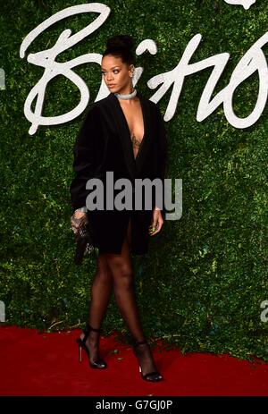 British Fashion Awards 2014 - Londra. Rihanna arriva per i 2014 British Fashion Awards, al London Coliseum di St Martin Foto Stock