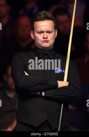 Snooker - 2014 Coral UK Championship - Day Ten - Barbican Center. Shaun Murphy durante il suo gioco contro Marco fu durante il Coral UK Championship 2014 al Barbican Center di York. Foto Stock