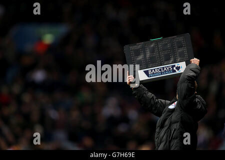 Calcio - Barclays Premier League - Aston Villa / Leicester City - Villa Park. Vista generale del quadro di valutazione elettronico. Foto Stock