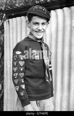 Costumi e Tradizioni - Movimento Scout - Wolf Cub - Brighton, Sussex Foto Stock