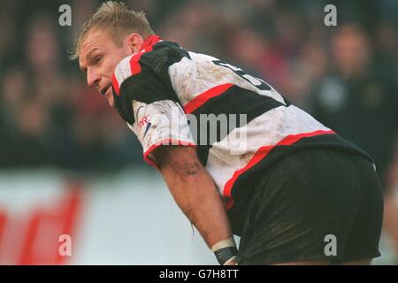 Rugby Union ... La Pilkington Cup sesto tondo ... Saraceni v vespe Foto Stock