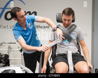 Soccer - Trasferimento di supporti medicali giorno - St George's Park Foto Stock