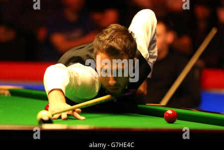 Snooker - 2014 Coral UK Championship - Day Seven - Barbican Center. Judd Trump durante il suo incontro con Fraser Patrick durante il Coral UK Championship 2014 al Barbican Center di York. Foto Stock