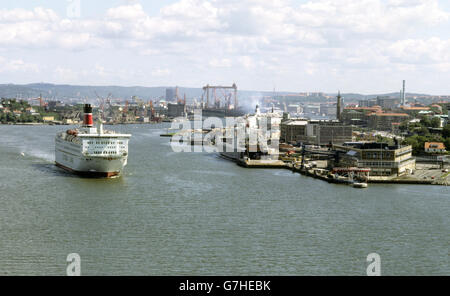 Stena Line traghetto lasciando la porta per il viaggio in Danimarca Foto Stock