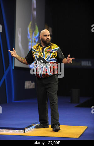 Kyle Anderson celebra la vittoria di una gamba durante la sua partita contro Andy Hamilton durante il William Hill World Darts Championship ad Alexandra Palace, Londra. Foto Stock