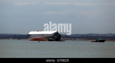 Solent nave la messa a terra Foto Stock