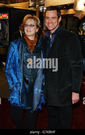 Lemony Snicket's UNA serie di eventi sfortunati UK Premiere - UCI Empire - Leicester Square. Stelle del film Meryl Streep e Jim Carrey. Foto Stock