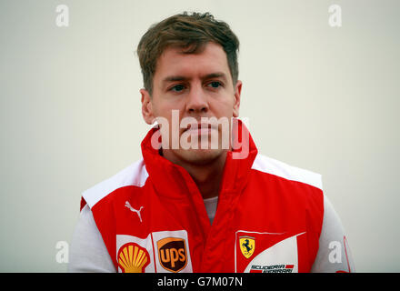 La Ferrari Sebastian Vettel durante i test pre-stagione al circuito de Jerez a Jerez, Spagna. Foto Stock