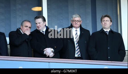 Derek Llambias di Rangers, Sandy Easdale, Barry Leach e James Easdale durante la QTS Scottish Communities League Cup, semifinale ad Hampden Park, Glasgow. Foto Stock