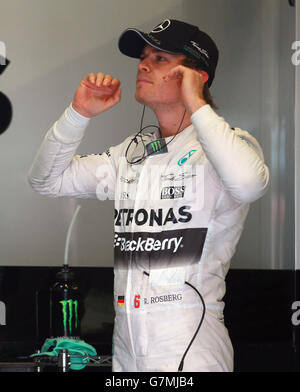 Mercedes Nico Rosberg durante i test pre-stagione al circuito di Jerez, Spagna. Foto Stock