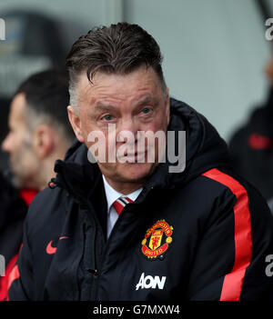 Il manager del Manchester United Louis van Gaal durante la partita della Barclays Premier League al Liberty Stadium di Swansea. Foto Stock