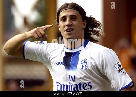 Fa Barclaycard Premiership - Wolverhampton Wanderers / Chelsea - Molineux. Hernan Crespo di Chelsea celebra il punteggio Foto Stock