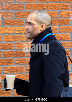 Ex calciatore e capo della PFA Clarke Carlisle arriva prima della partita Barclays Premier League a Selhurst Park, Londra. PREMERE ASSOCIAZIONE foto. Data immagine: Sabato 21 febbraio 2015. Visita il palazzo DEL CALCIO della storia della Pennsylvania. Il credito fotografico dovrebbe essere: John Walton/PA Wire. Foto Stock