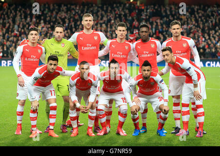 Calcio - UEFA Champions League - Round of 16 - prima tappa - Arsenal v AS Monaco - Emirates Stadium. Gruppo di squadra dell'Arsenal prima della partita Foto Stock